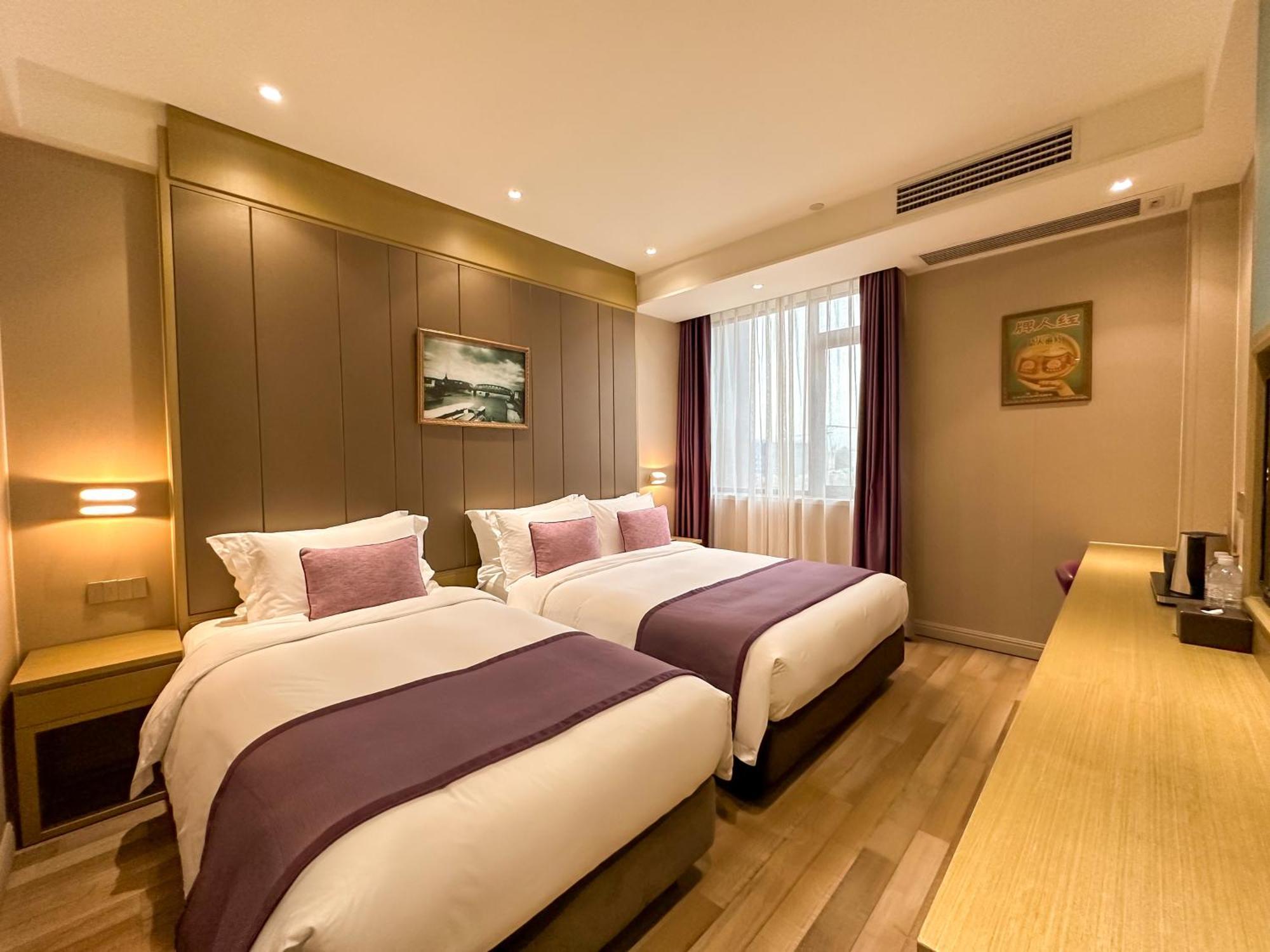 Shanghai-Deco Hotel-Free Shuttle Bus To Pudong Airport And Disneyland Exterior foto