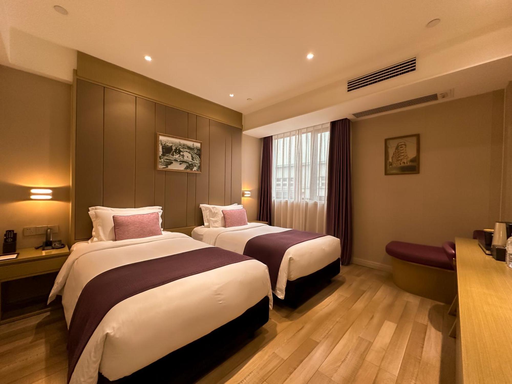 Shanghai-Deco Hotel-Free Shuttle Bus To Pudong Airport And Disneyland Exterior foto